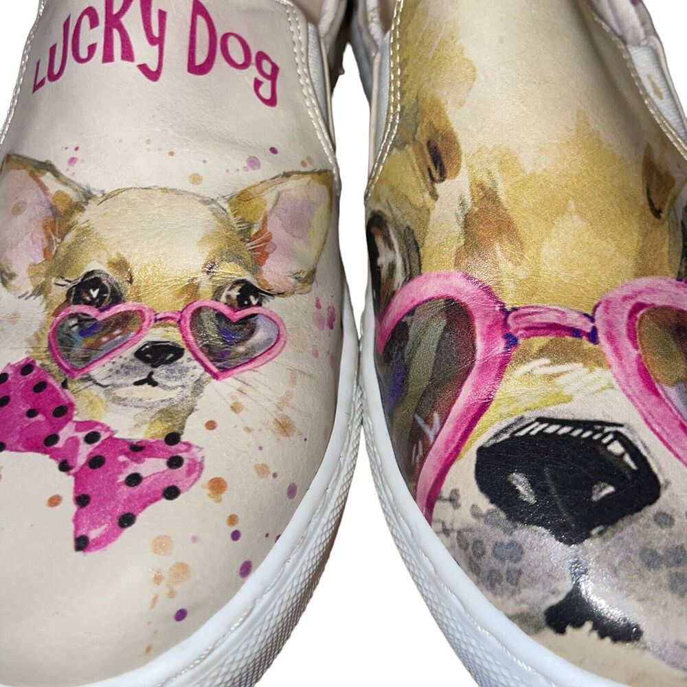 Goby Women's 40/9 Chihuahua 'Lucky Dog' Slip-On Canvas Shoes - Picture 4 of 8